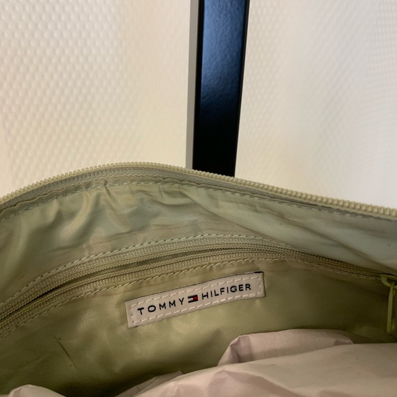 Y2K Tommy Hilfiger shoulder bag in pastel green - Picture 4 of 5